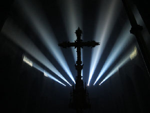 Transfiguració de la nau. Espectacle de llum i música a la nau gòtica de la Catedral de Girona