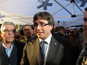Acte de campanya pel S&Iacute; amb el President Carles Puigdemont a la pla&ccedil;a de la Independ&egrave;ncia