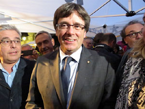 Acte de campanya pel S&Iacute; amb el President Carles Puigdemont a la pla&ccedil;a de la Independ&egrave;ncia