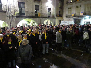 Aprovació oficial del canvi de nom de la plaça de la Constitució per plaça de l'1 d'octubre de 2017