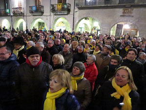 Aprovació oficial del canvi de nom de la plaça de la Constitució per plaça de l'1 d'octubre de 2017