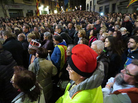 Jornada de vaga general 8N. Concentraci&oacute; a la pla&ccedil;a del Vi