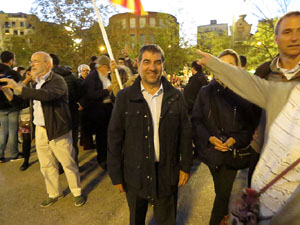 Concentraci&oacute; a la pla&ccedil;a de la Constituci&oacute; convocada per la plataforma Girona Vota a favor del Refer&egrave;ndum