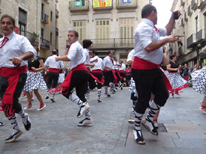 Fires 2017. Ball de gitanes de Montmel&oacute; a la pla&ccedil;a del Vi