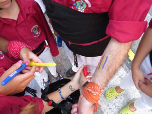Fires 2017. Els Castells de Vigília a la plaça de Sant Feliu, amb els Marrecs de Salt, la Colla Castellera Esperxats de l'Estany i els Castellers d'Andorra