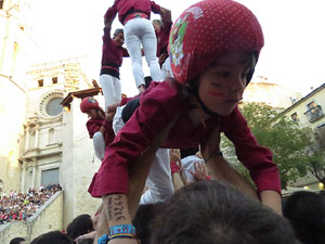 Fires 2017. Els Castells de Vigília a la plaça de Sant Feliu, amb els Marrecs de Salt, la Colla Castellera Esperxats de l'Estany i els Castellers d'Andorra