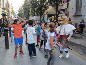 Fires 2017. Preg&oacute; de Fires. La cercavila de gegants i capgrossos fins la pla&ccedil;a del Vi