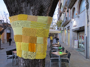 Acci&oacute; 'Teixint la llibertat' a la Rambla de la Llibertat