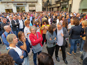 Concentració a la plaça del Vi en protesta per l'empresonament de Cuixart i Sánchez