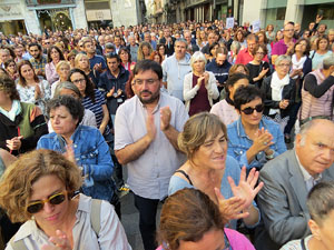 Concentració a la plaça del Vi en protesta per l'empresonament de Cuixart i Sánchez