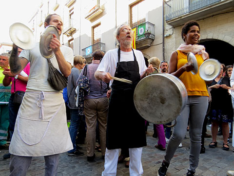 Manifestaci&oacute; dels treballadors dels establiments ve&iuml;ns