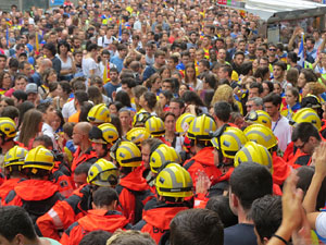 Manifestaci&oacute; 'Els col&middot;legis, sempre nostres!' davant la seu de la Generalitat de Catalunya