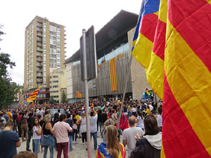 Manifestació 'Els col·legis, sempre nostres!' davant la seu de la Generalitat de Catalunya