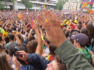 Manifestaci&oacute; 'Els col&middot;legis, sempre nostres!' davant la seu de la Generalitat de Catalunya