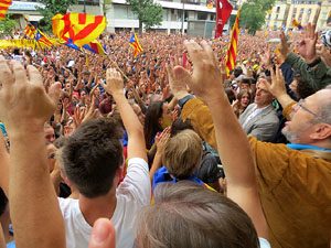 Manifestaci&oacute; 'Els col&middot;legis, sempre nostres!' davant la seu de la Generalitat de Catalunya