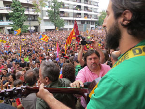 Manifestaci&oacute; 'Els col&middot;legis, sempre nostres!' davant la seu de la Generalitat de Catalunya