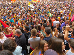 Manifestaci&oacute; 'Els col&middot;legis, sempre nostres!' davant la seu de la Generalitat de Catalunya