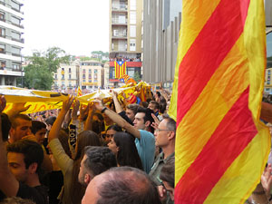 Manifestaci&oacute; 'Els col&middot;legis, sempre nostres!' davant la seu de la Generalitat de Catalunya