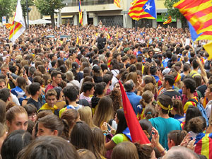 Manifestaci&oacute; 'Els col&middot;legis, sempre nostres!' davant la seu de la Generalitat de Catalunya