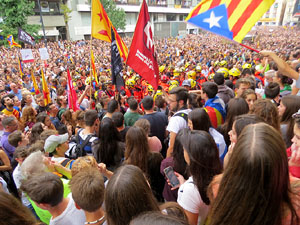 Manifestaci&oacute; 'Els col&middot;legis, sempre nostres!' davant la seu de la Generalitat de Catalunya