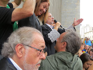 Manifestaci&oacute; 'Els col&middot;legis, sempre nostres!' davant la seu de la Generalitat de Catalunya