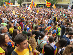 Manifestaci&oacute; 'Els col&middot;legis, sempre nostres!' davant la seu de la Generalitat de Catalunya