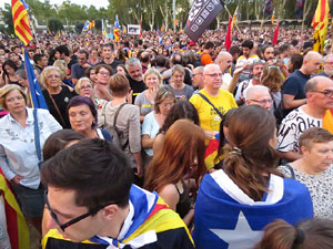 Manifestaci&oacute; 'Rep&uacute;blica!' pels carrers de la ciutat i el Parc de la Devesa