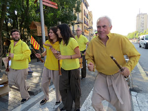 Marat&oacute; per la democr&agrave;cia. Cercavila dels gegants i capgrossos de Girona