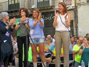 Marat&oacute; per la democr&agrave;cia. Concentraci&oacute; i parlaments a la pla&ccedil;a del Vi