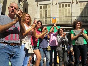Marat&oacute; per la democr&agrave;cia. Concentraci&oacute; i parlaments a la pla&ccedil;a del Vi