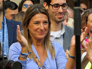 Marat&oacute; per la democr&agrave;cia. Concentraci&oacute; i parlaments a la pla&ccedil;a del Vi