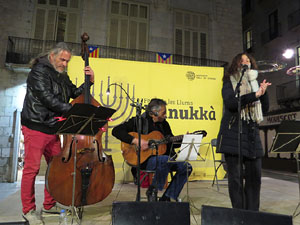 Nadal 2017. Encesa de les llums de Hanukk&agrave; a la pla&ccedil;a del Vi