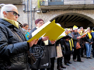 Nadal 2017. 'Un cant a la Llibertat'. Cantada de nadales a la pla&ccedil;a del Vi