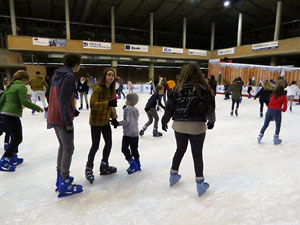 Nadal 2017. Pista de gel i tobogan a Fira de Girona
