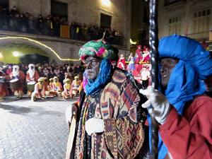 La Cavalcada de Reis 2018. Arribada del seguici a la pla&ccedil;a del Vi