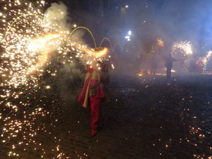 La Cavalcada de Reis 2018. Arribada del seguici a la pla&ccedil;a del Vi