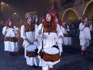 La Cavalcada de Reis 2018. Arribada del seguici a la pla&ccedil;a del Vi