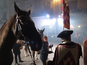 La Cavalcada de Reis 2018. Arribada del seguici a la pla&ccedil;a del Vi