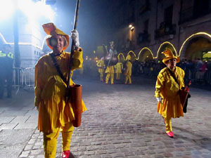 La Cavalcada de Reis 2018. Arribada del seguici a la pla&ccedil;a del Vi