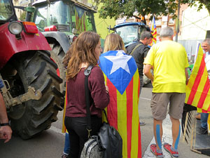 Marxa pagesa. Concentraci&oacute; de 500 tractors als carrers de Girona