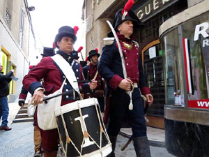 X Festa Reviu els Setges Napole&ograve;nics de Girona. Desfilada pels carrers de Girona