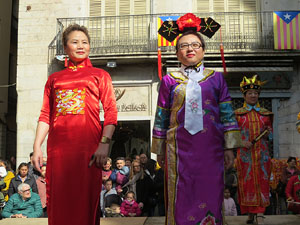Celebraci&oacute; de l'any nou xin&egrave;s, el 4716, any del Gos, a Girona
