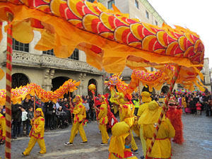 Celebraci&oacute; de l'any nou xin&egrave;s, el 4716, any del Gos, a Girona