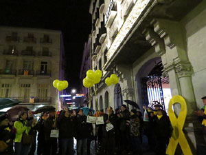 Concentraci&oacute; per la llibertat dels presos pol&iacute;tics a la pla&ccedil;a del Vi