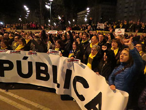 Concentraci&oacute; 'S&iacute; a la Rep&uacute;blica i al Govern leg&iacute;tim'