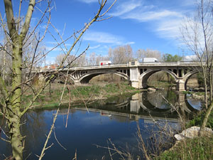 L'itinerari del Ter. Ruta seguint el curs del riu Ter del Pont Major al pont de l'Aigua