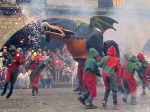 Festes de Primavera de Girona 2018. Entrega del Petit Drac Major de Girona