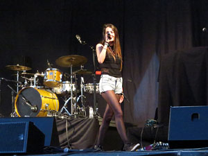 Festival Strenes 2018. Concert de Pupil&middot;les a la pla&ccedil;a Catalunya
