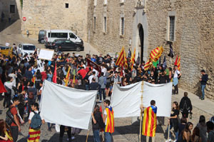 Concentració per la llibertat dels presos polítics a la plaça del Vi