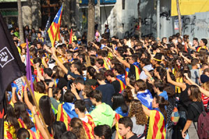 Concentració per la llibertat dels presos polítics a la plaça del Vi